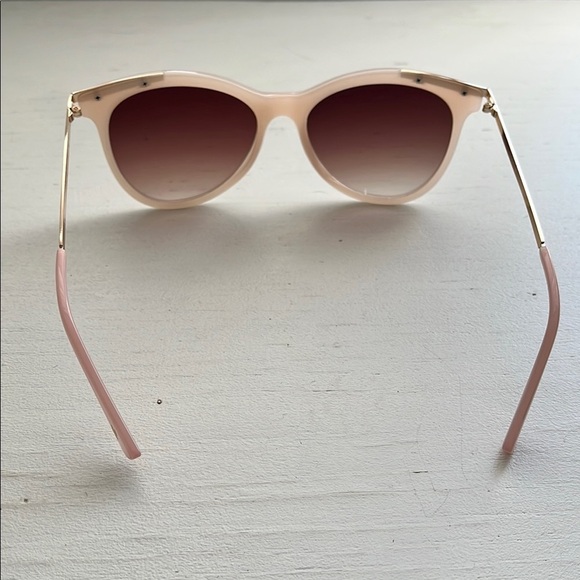 LUCKY BRAND NWOT Blush Gold Cardiff Sunglasses - Picture 6 of 9